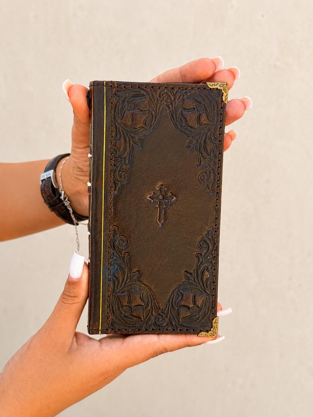 Handmade Leather Wallet Case: Samsung Galaxy, Card Slots, Book Design