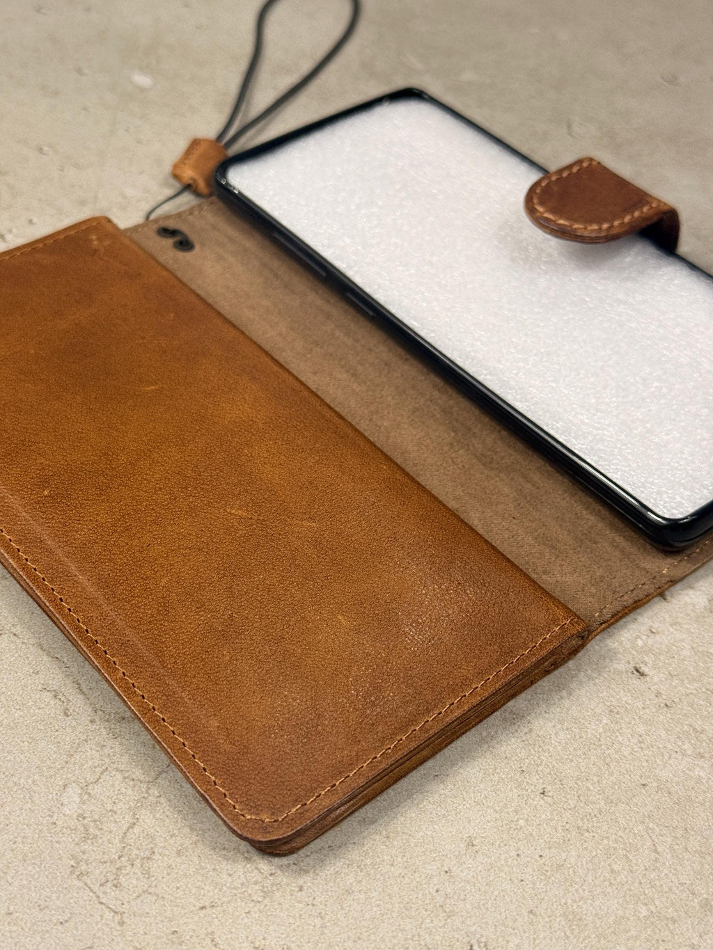 Vintage Leather Wallet Case for Nubia Redmagic 11 pro : Book Style, Card Slots